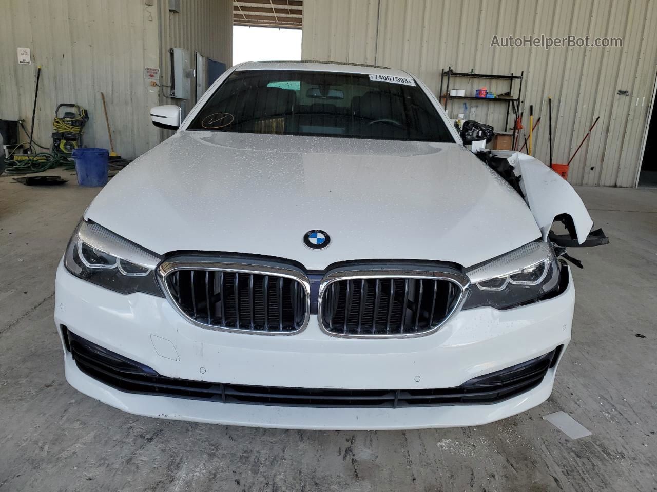 2018 Bmw 540 Xi White vin: WBAJE7C58JWC56889