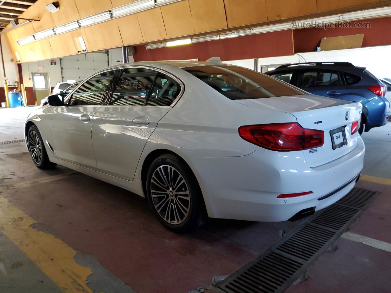 2019 Bmw 540 Xi White vin: WBAJE7C5XKWW17893