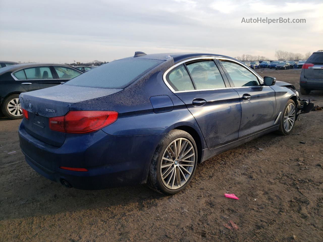 2020 Bmw 530 Xi Blue vin: WBAJR7C00LCE19418