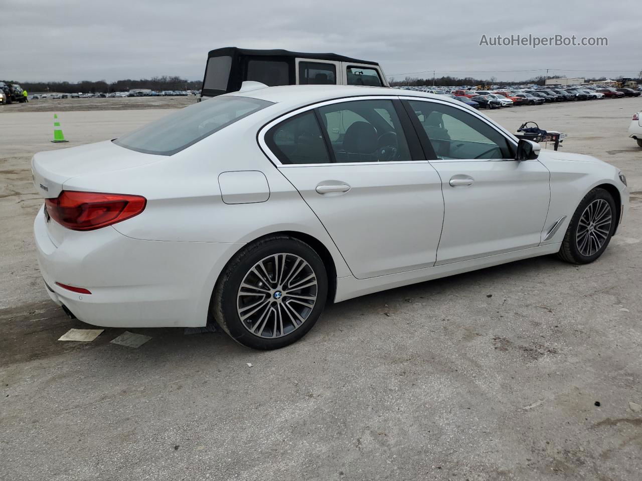 2020 Bmw 530 Xi White vin: WBAJR7C03LCE34124