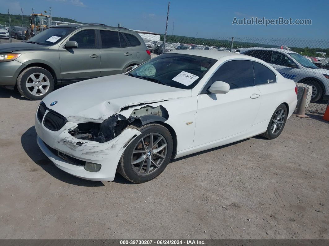 2011 Bmw 328i   White vin: WBAKE3C57BE558255