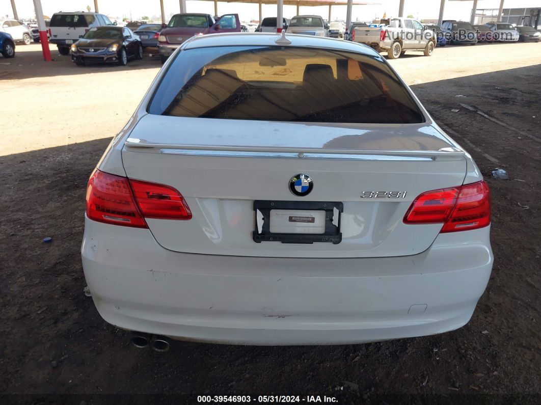 2013 Bmw 328i   White vin: WBAKE5C54DJ107404