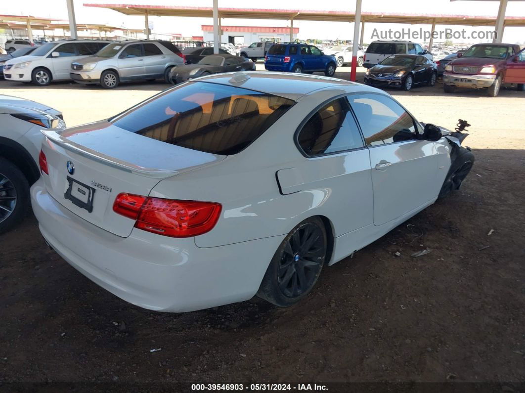 2013 Bmw 328i   White vin: WBAKE5C54DJ107404