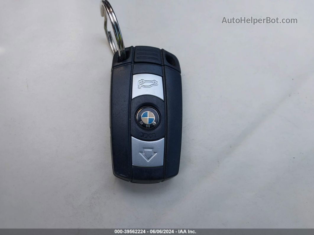 2013 Bmw 335i   Серебряный vin: WBAKG7C58DJ437620