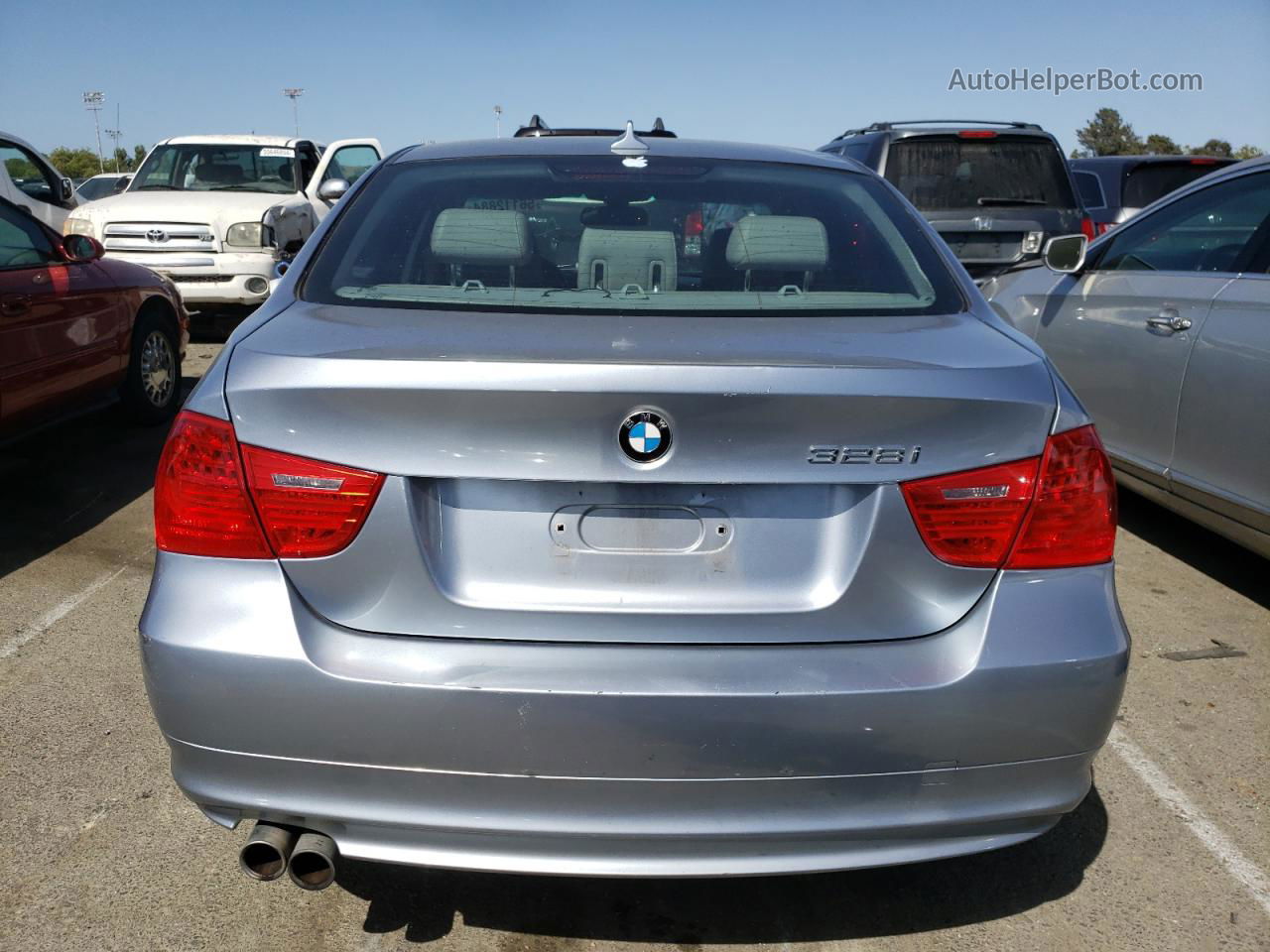 2011 Bmw 328 I Sulev Blue vin: WBAPH5G57BNM81907