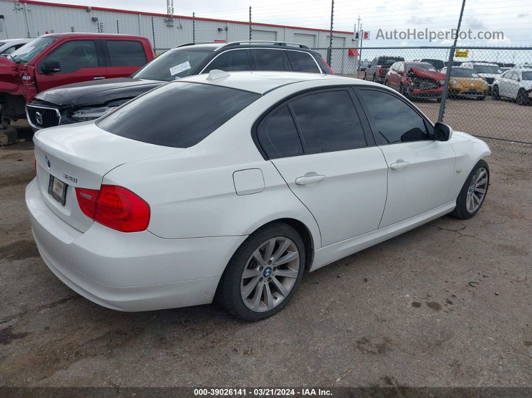 2011 Bmw 328i   White vin: WBAPH7C58BE683107