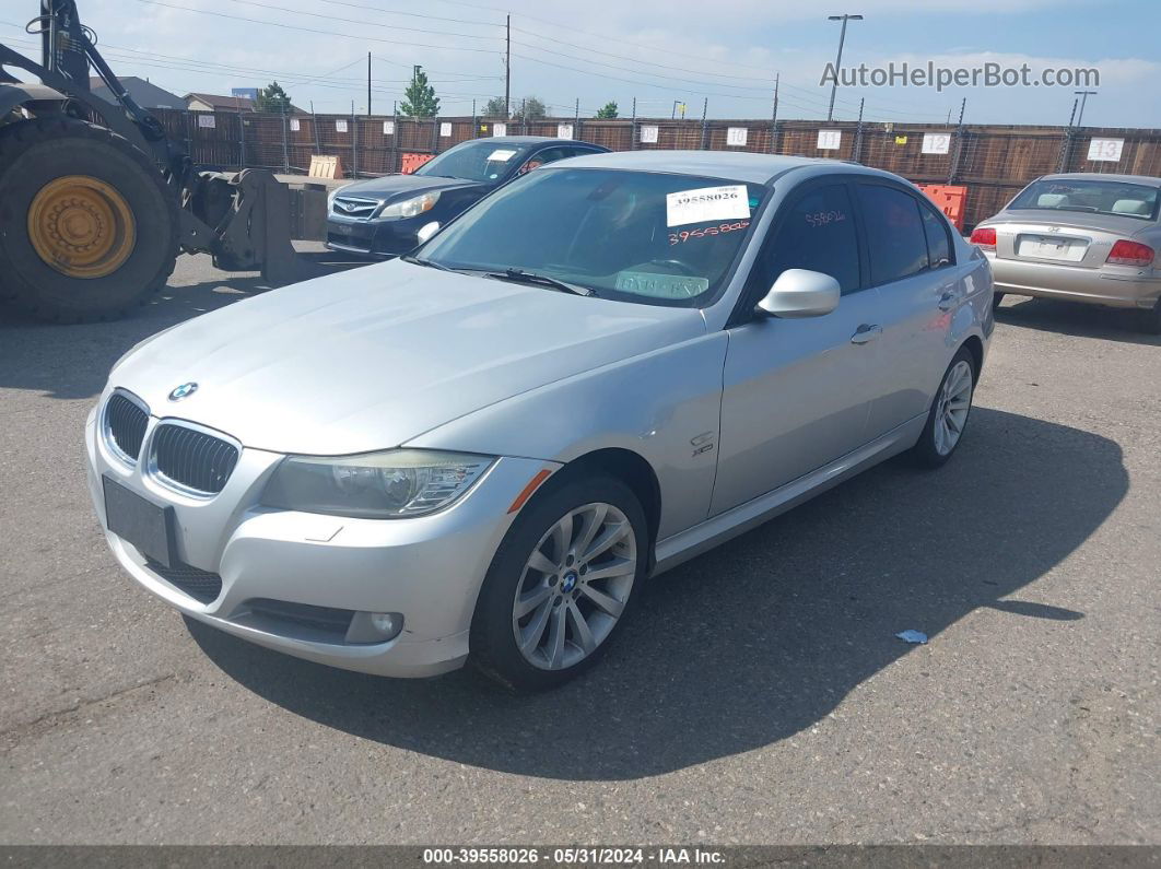 2011 Bmw 328i Xdrive Silver vin: WBAPK7C50BA772193