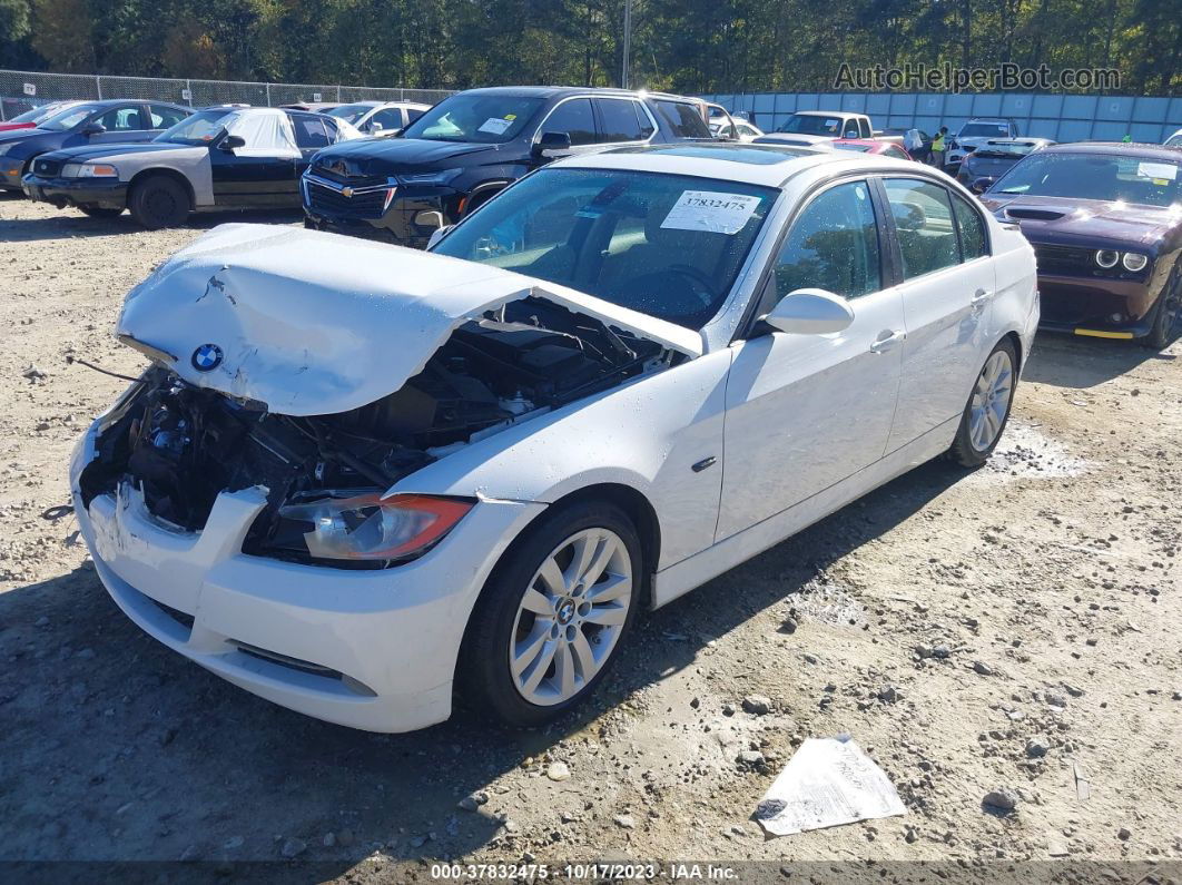 2008 Bmw 328i White vin: WBAVA33538FV66560