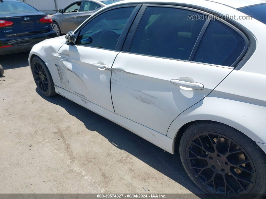 2008 Bmw 328i   Белый vin: WBAVA37558NL43792