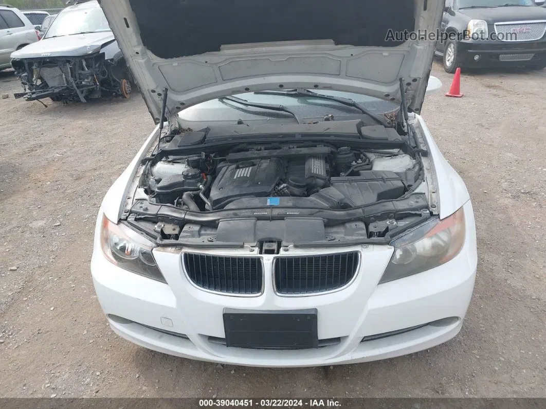 2008 Bmw 328i   White vin: WBAVC535X8FZ82188