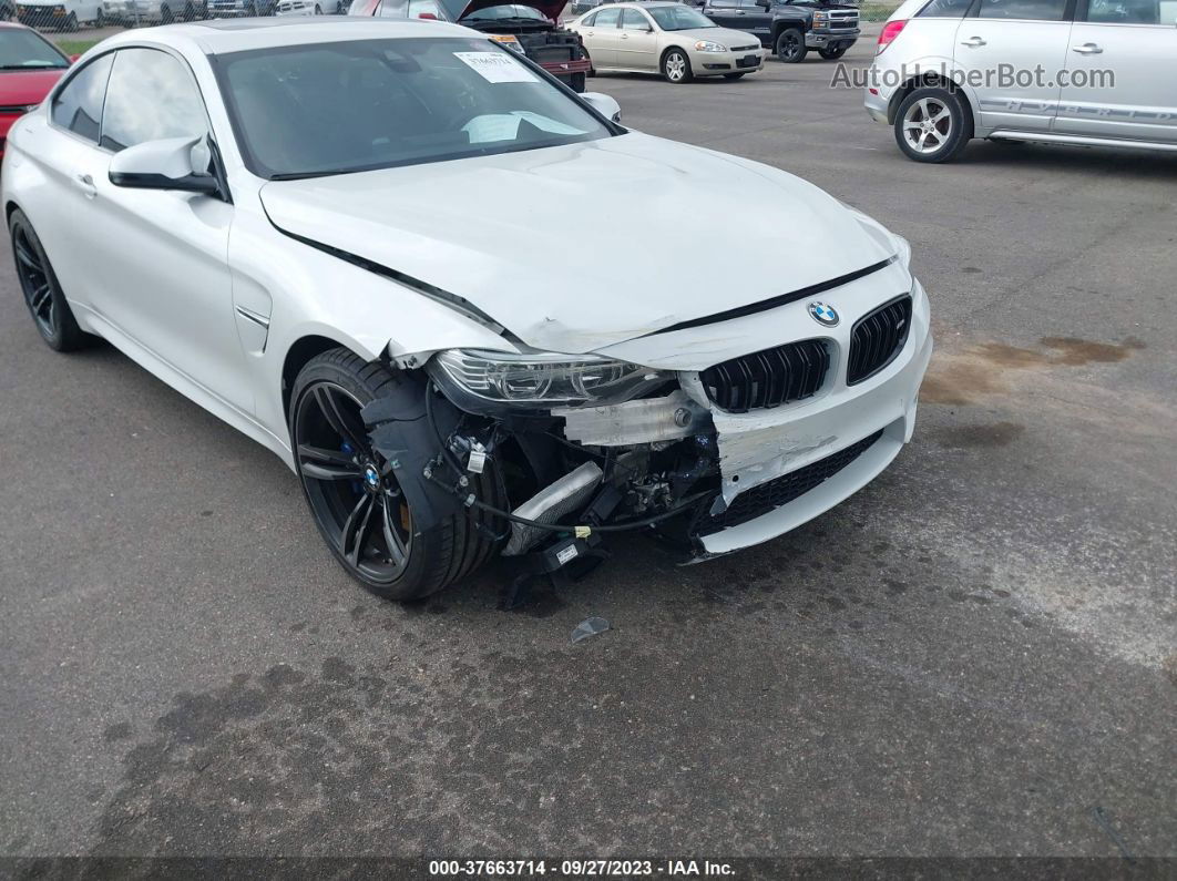 2015 Bmw M4   White vin: WBS3R9C50FK332475