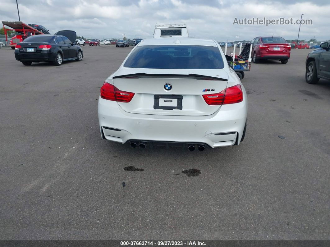 2015 Bmw M4   White vin: WBS3R9C50FK332475