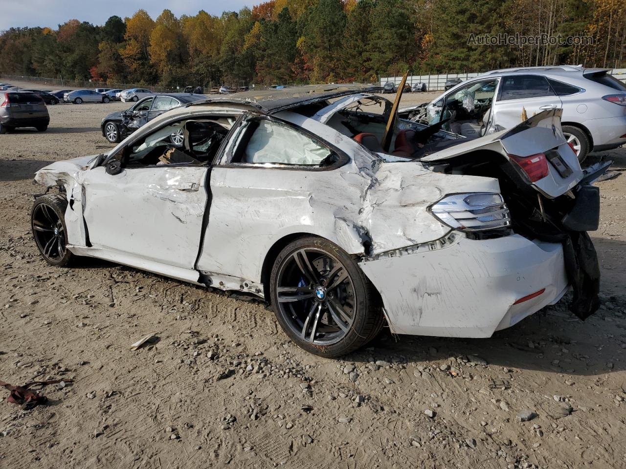 2016 Bmw M4  White vin: WBS3R9C50GK708481