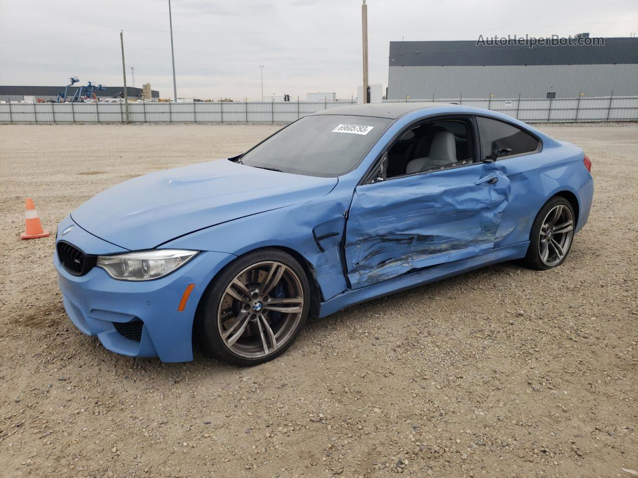 2015 Bmw M4  Blue vin: WBS3R9C52FK331344