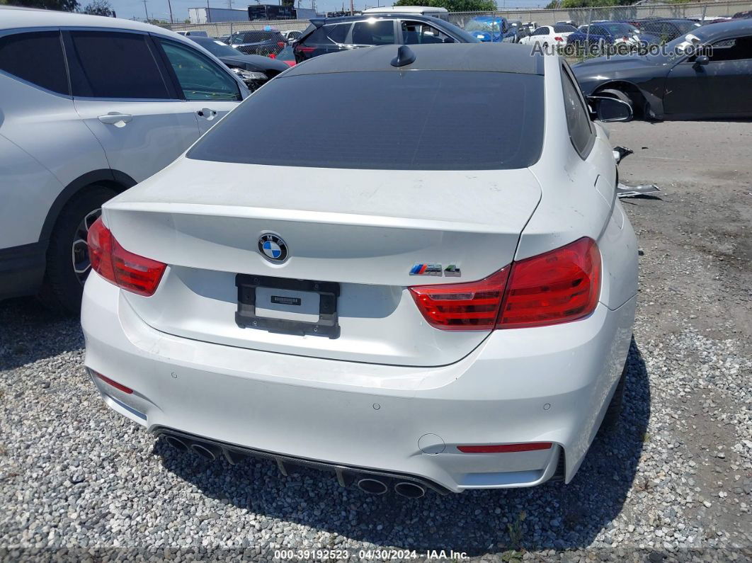 2015 Bmw M4   White vin: WBS3R9C52FK334082