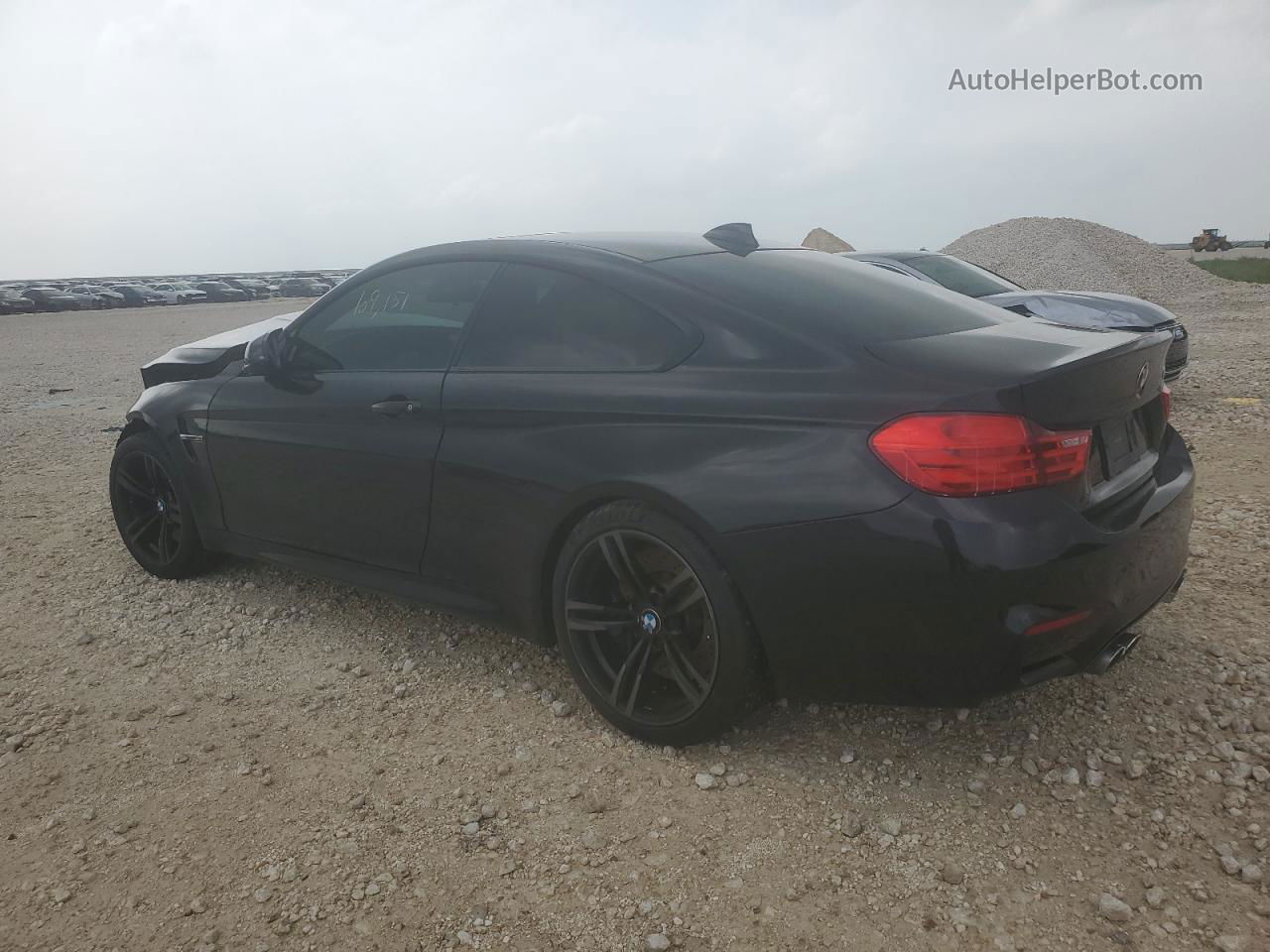 2015 Bmw M4  Black vin: WBS3R9C54FK332608