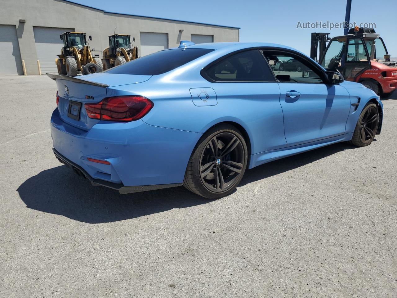 2015 Bmw M4  Синий vin: WBS3R9C54FK334004