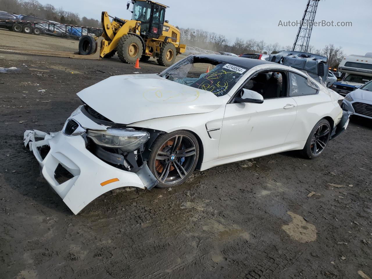 2015 Bmw M4  White vin: WBS3R9C54FK335475