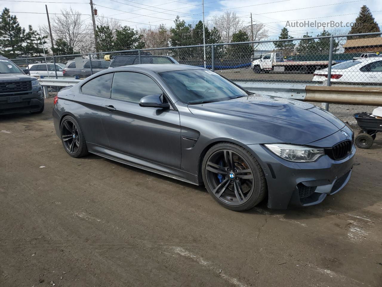 2015 Bmw M4 Gray vin: WBS3R9C56FF708556