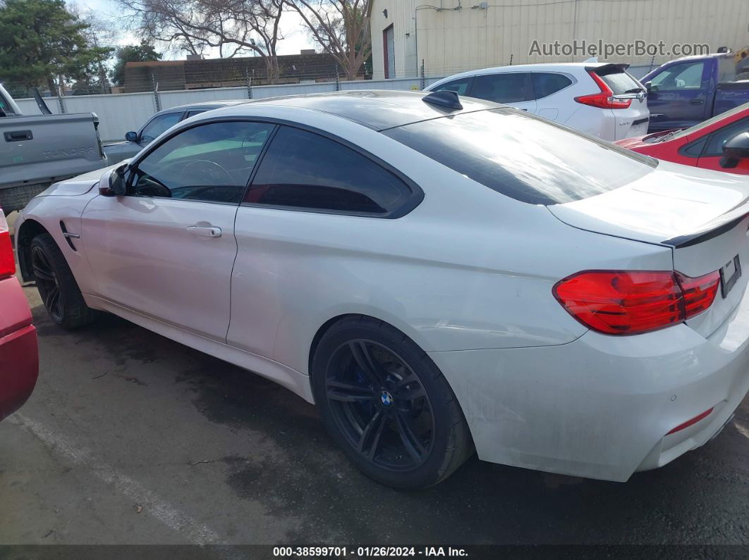 2015 Bmw M4   White vin: WBS3R9C56FK329886