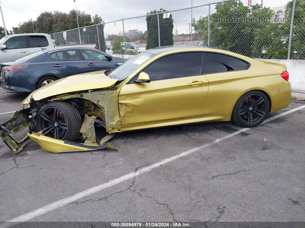 2015 Bmw M4   Gold vin: WBS3R9C57FK330609