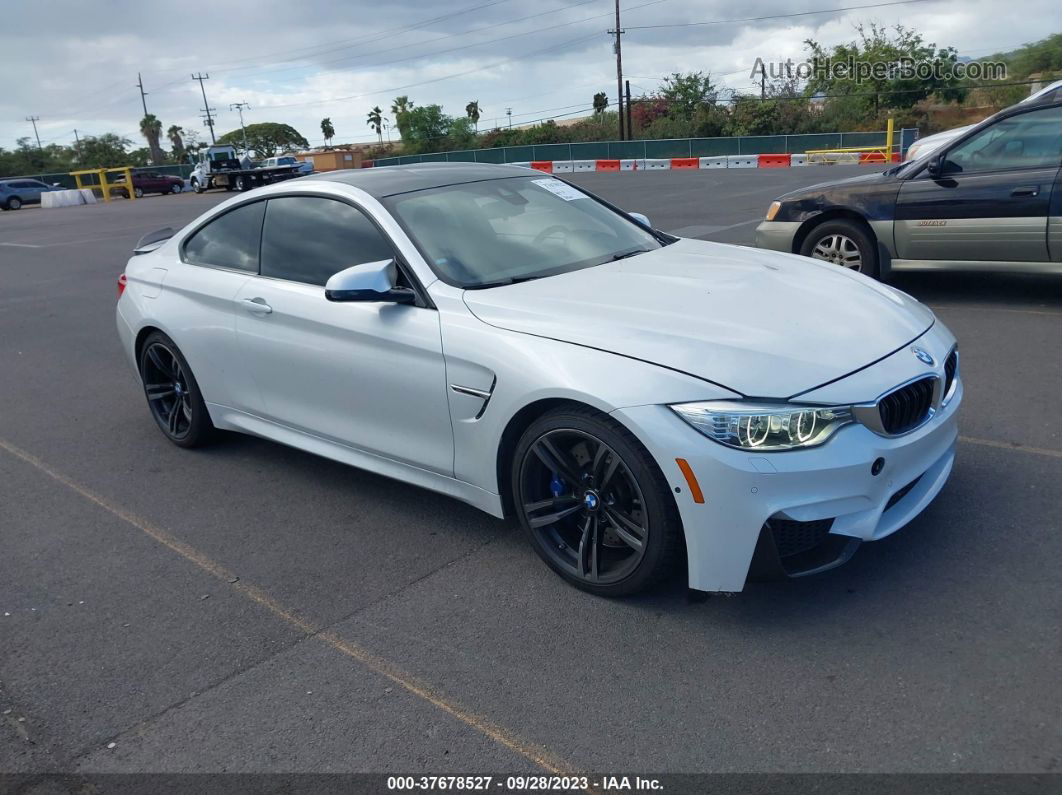 2016 Bmw M4 Белый vin: WBS3R9C57GK335732