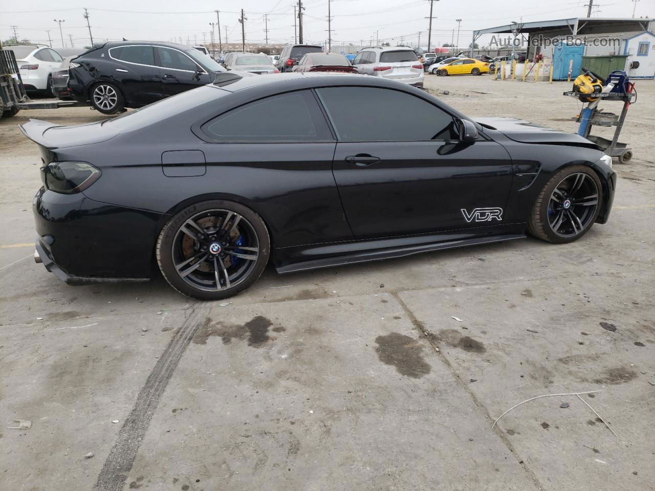 2016 Bmw M4  Black vin: WBS3R9C57GK337836