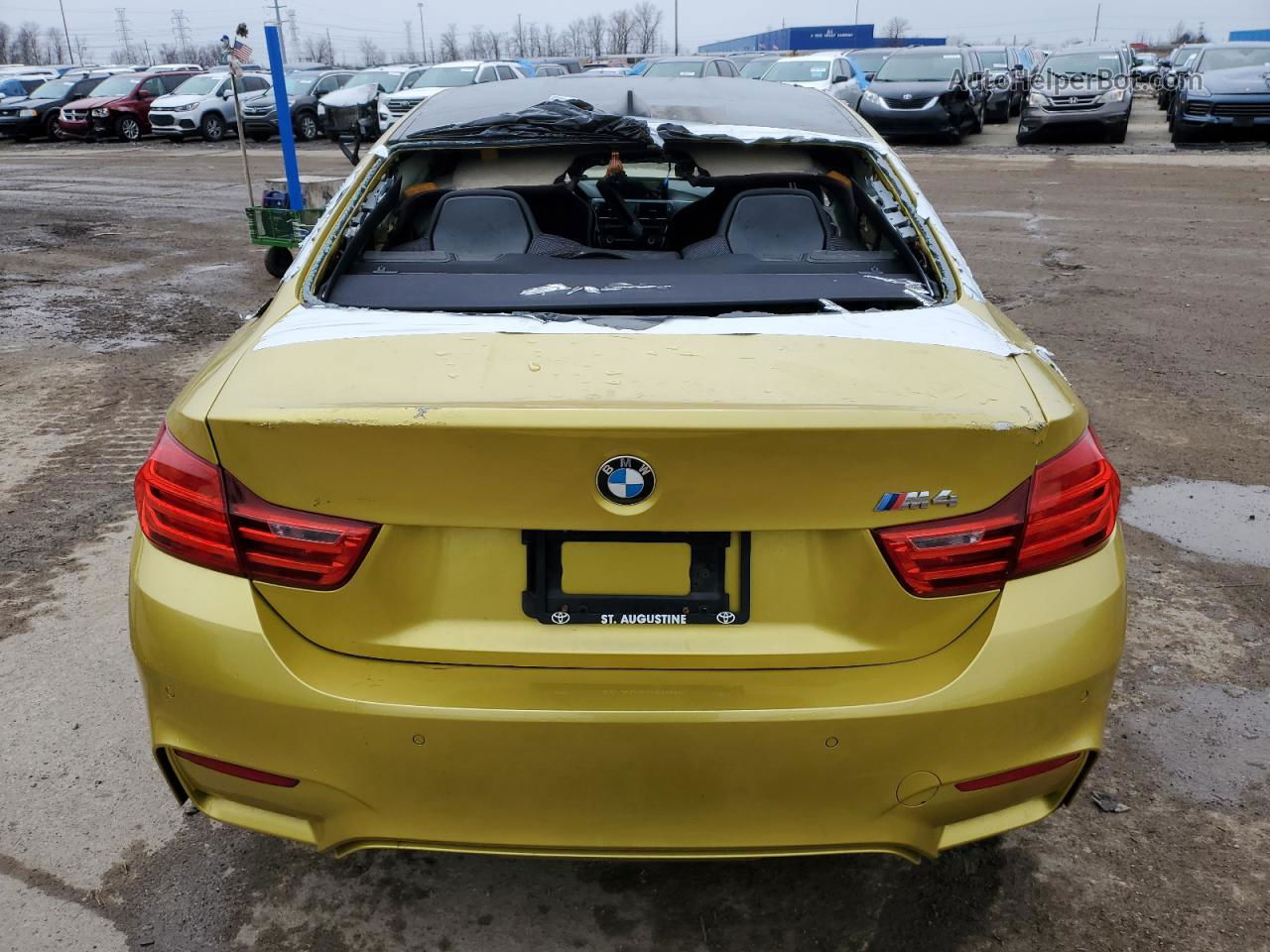 2015 Bmw M4  Yellow vin: WBS3R9C59FK331471