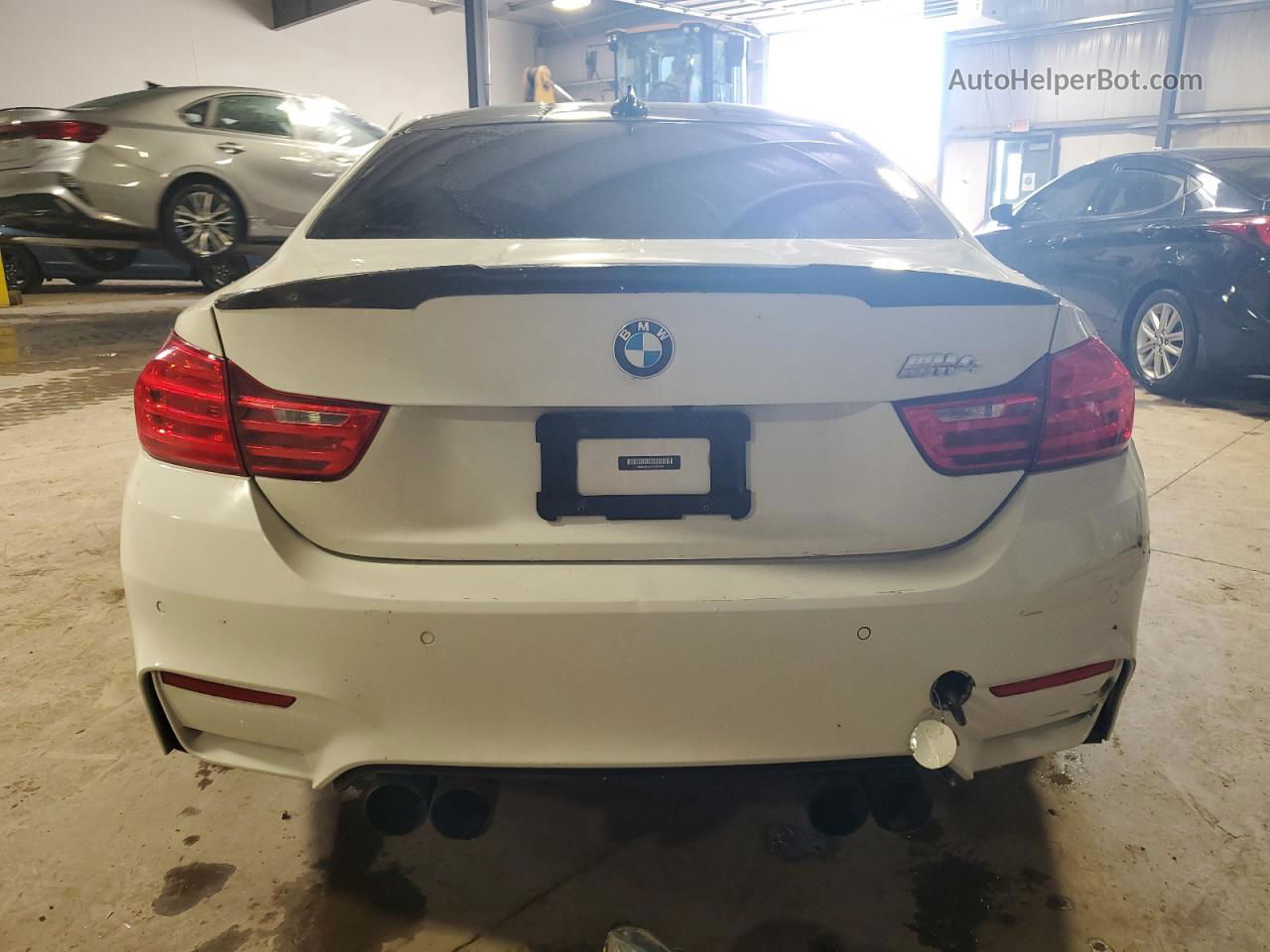 2015 Bmw M4  Two Tone vin: WBS3R9C5XFK332144