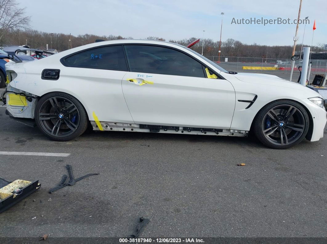 2016 Bmw M4 White vin: WBS3R9C5XGK337863