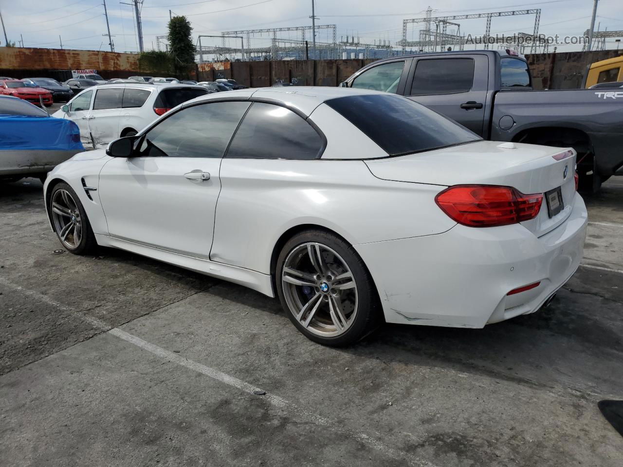 2016 Bmw M4  White vin: WBS3U9C54GP968920