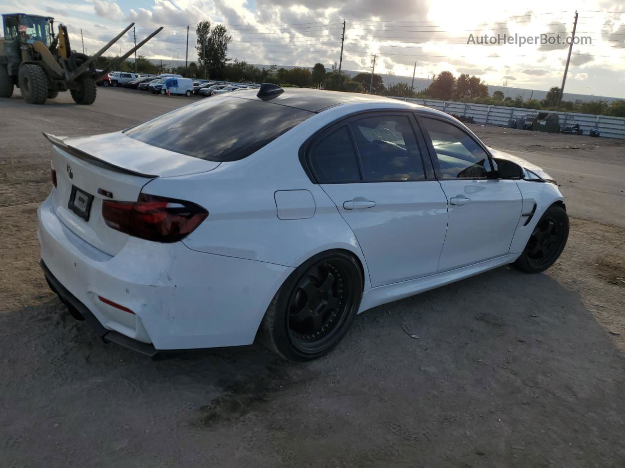 2017 Bmw M3  White vin: WBS8M9C34H5G85065