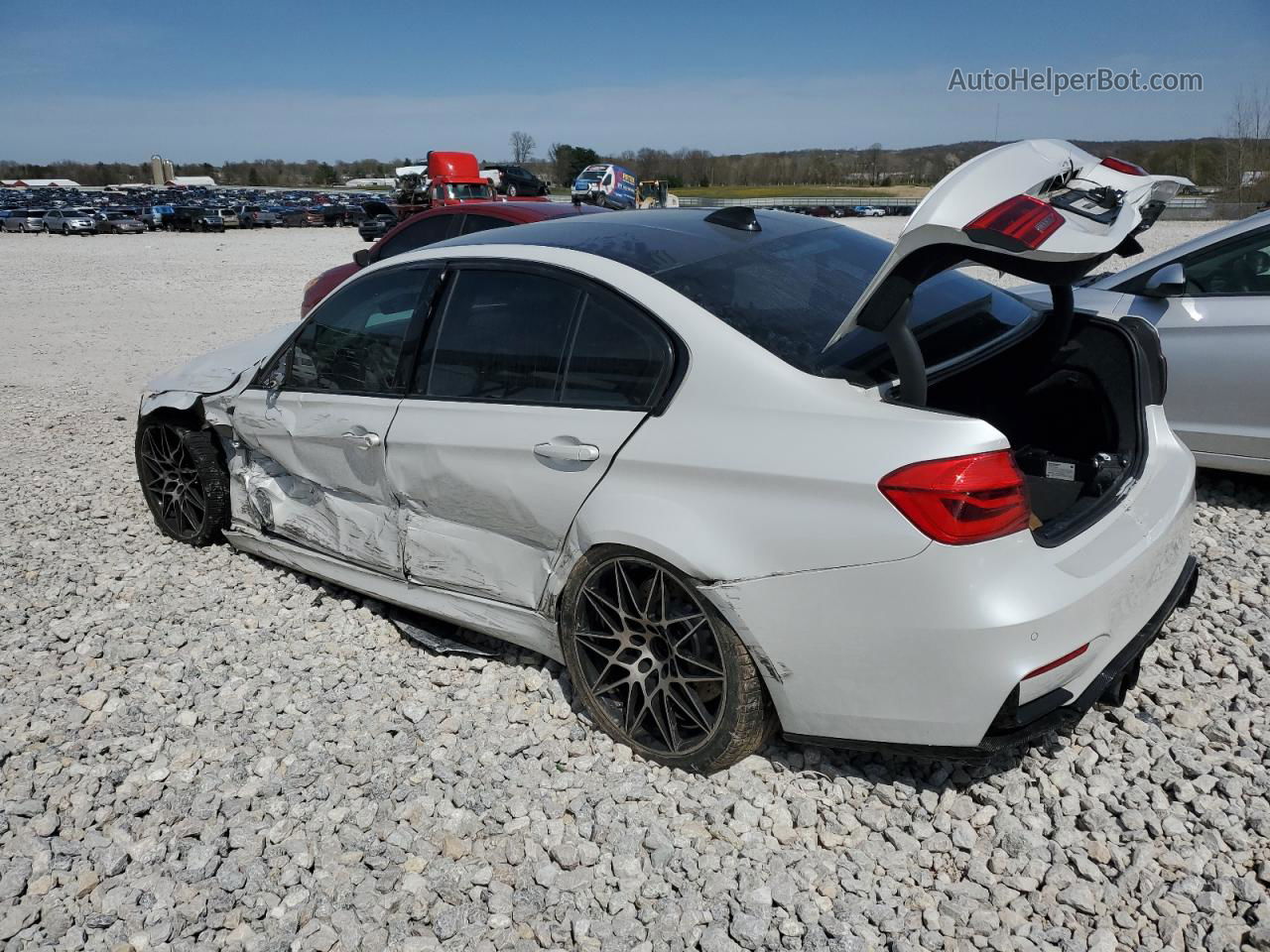 2018 Bmw M3  White vin: WBS8M9C50J5K98372