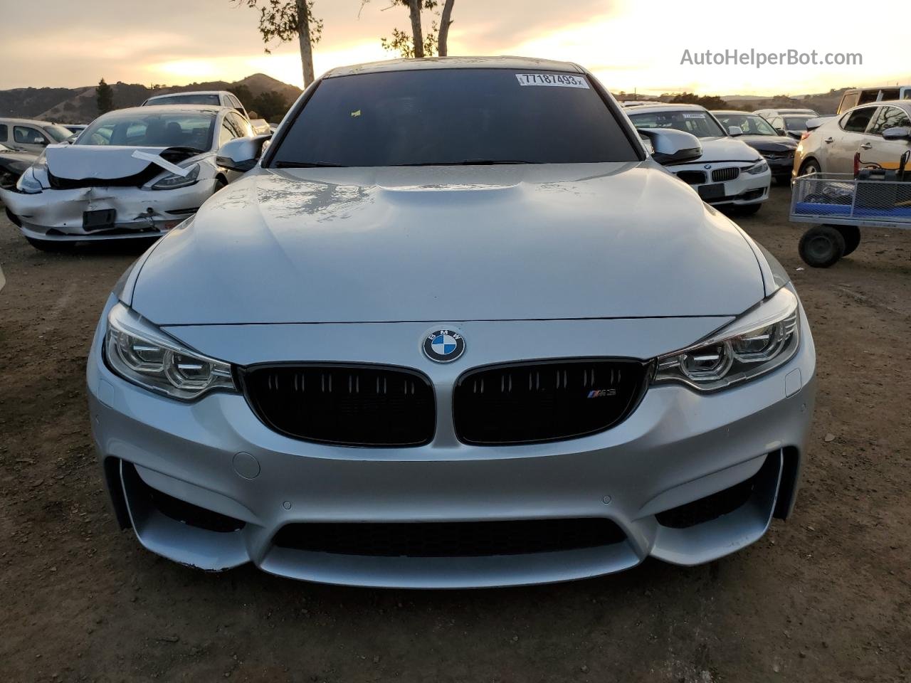 2017 Bmw M3  Silver vin: WBS8M9C56H5G83884