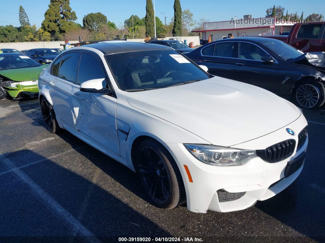 2017 Bmw M3   Белый vin: WBS8M9C5XH5G84391