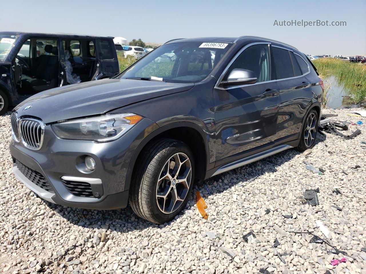 2018 Bmw X1 Xdrive28i Black vin: WBXHT3C35J5K31338