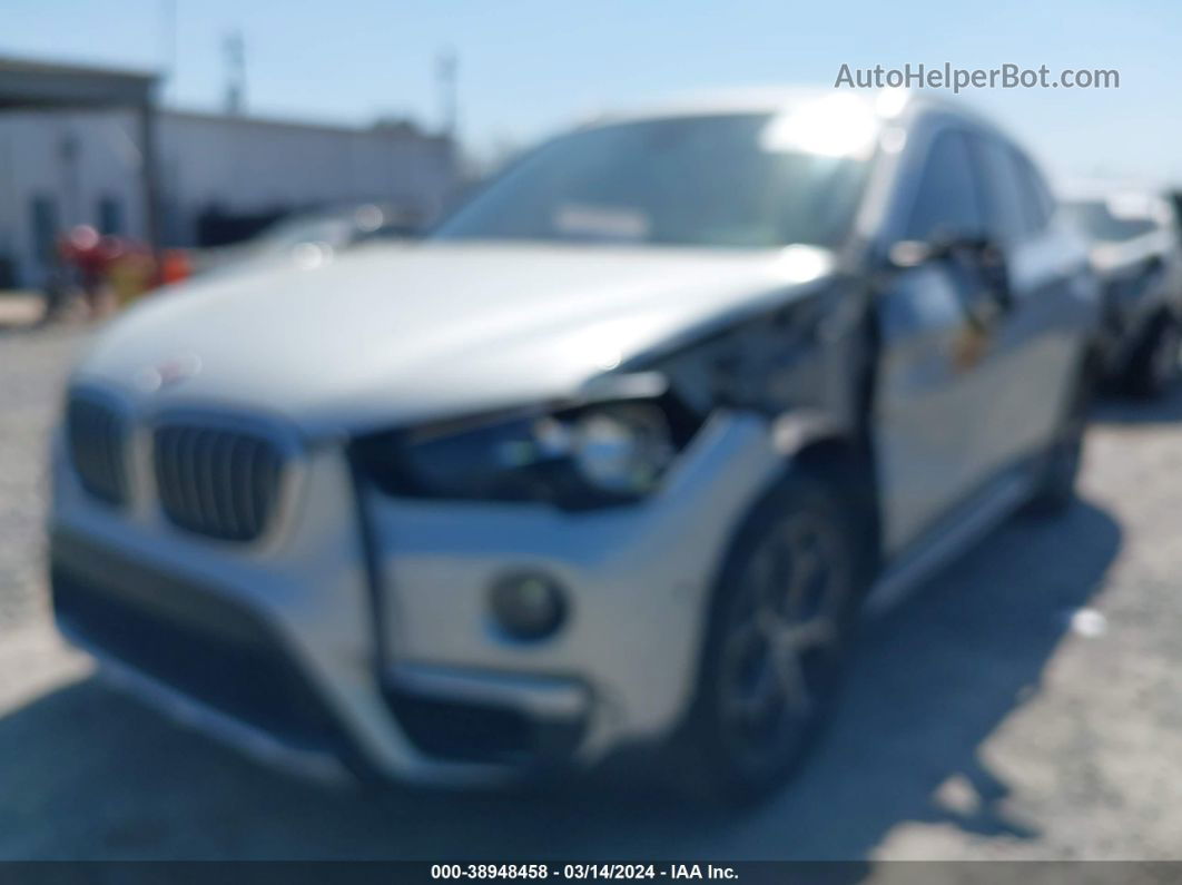 2018 Bmw X1 Xdrive28i Silver vin: WBXHT3C38J3H32853