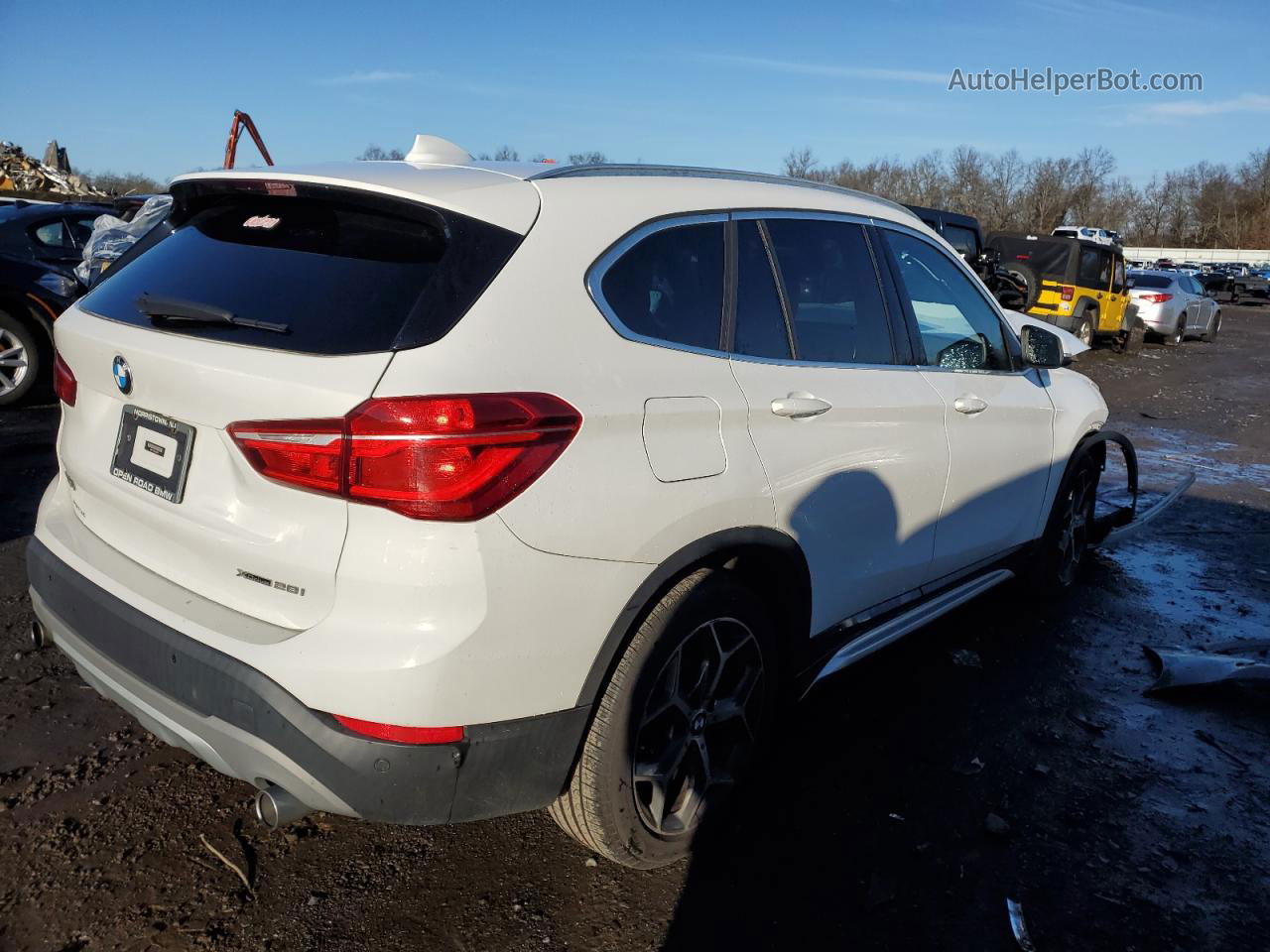 2018 Bmw X1 Xdrive28i Белый vin: WBXHT3C3XJ5L28017