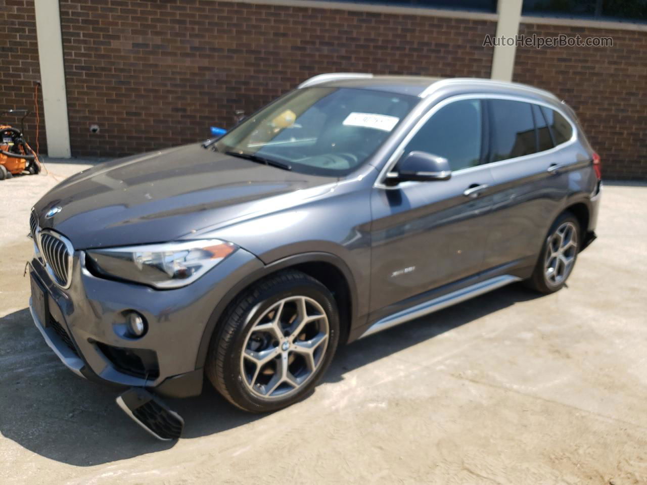 2018 Bmw X1 Xdrive28i Gray vin: WBXHT3Z37J4A66859