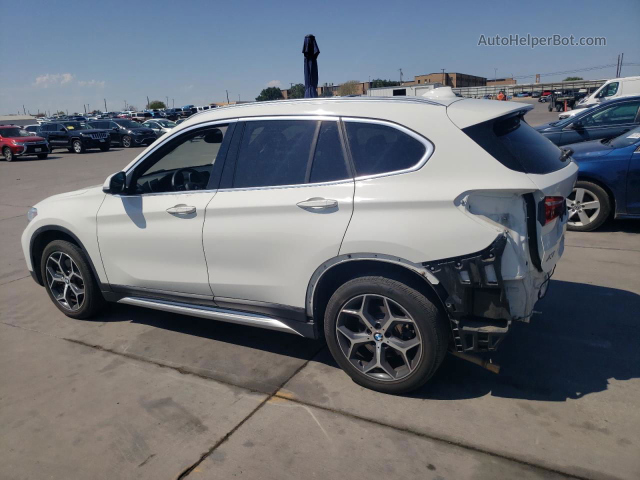 2018 Bmw X1 Sdrive28i White vin: WBXHU7C30J5L07567