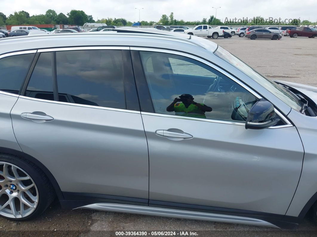 2018 Bmw X1 Sdrive28i Silver vin: WBXHU7C32J5H41847