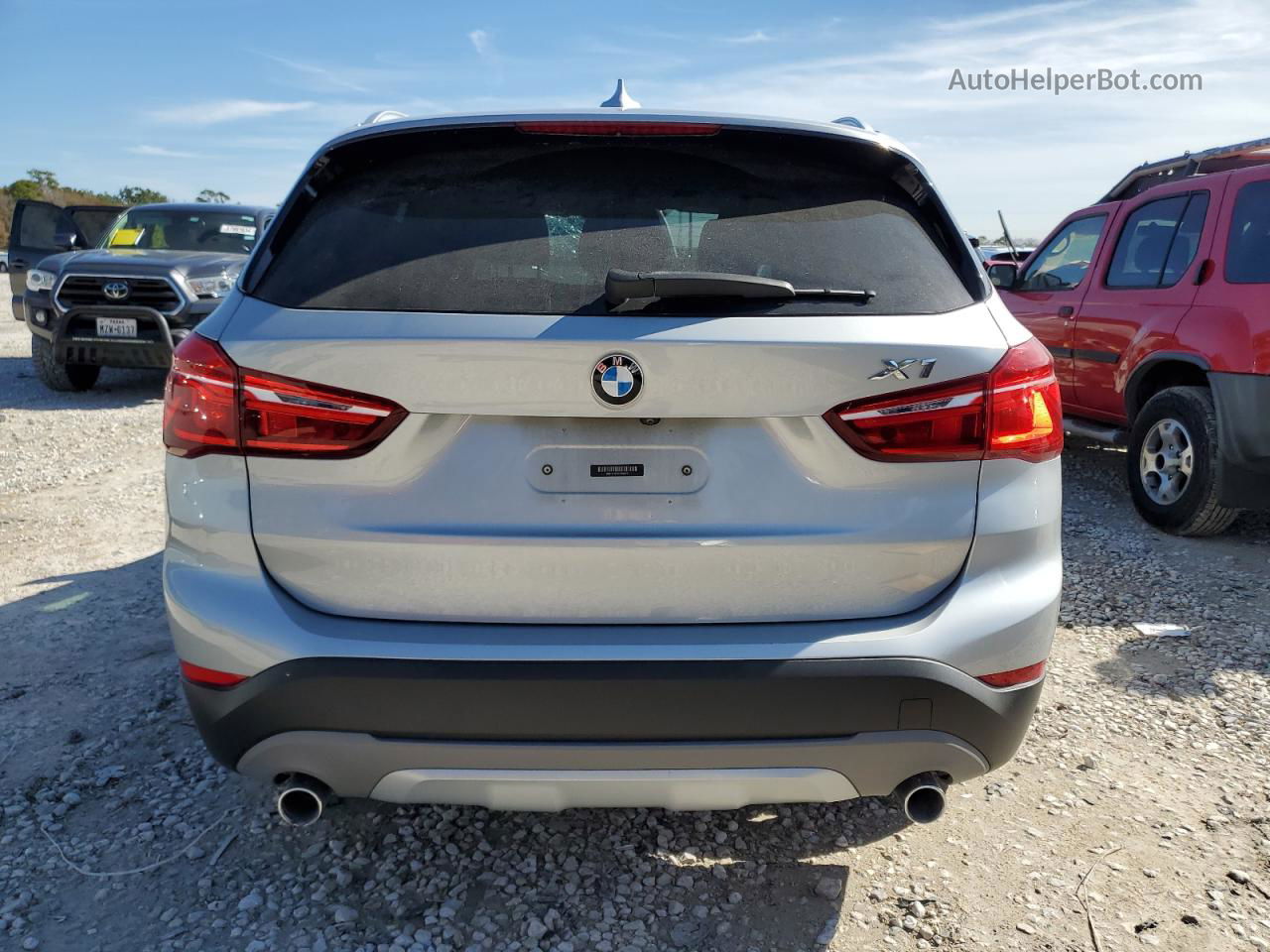 2018 Bmw X1 Sdrive28i Silver vin: WBXHU7C36J5H42211