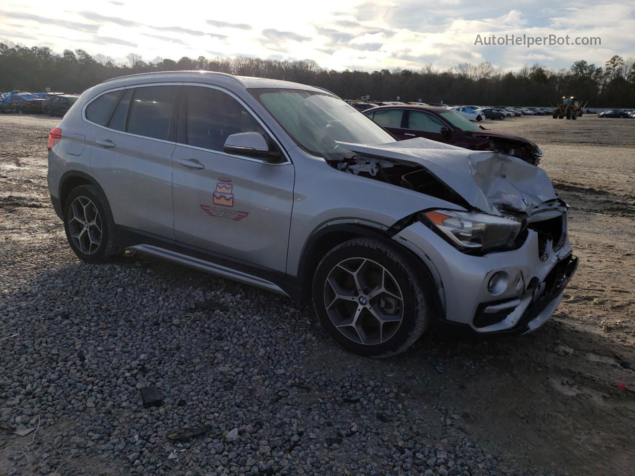 2018 Bmw X1 Sdrive28i Silver vin: WBXHU7C37J5L08571