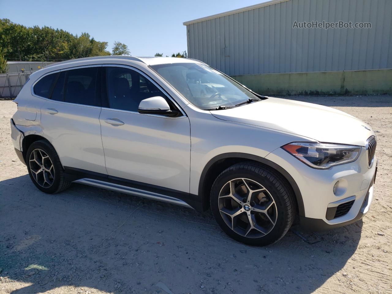 2018 Bmw X1 Sdrive28i White vin: WBXHU7C3XJ5L08287