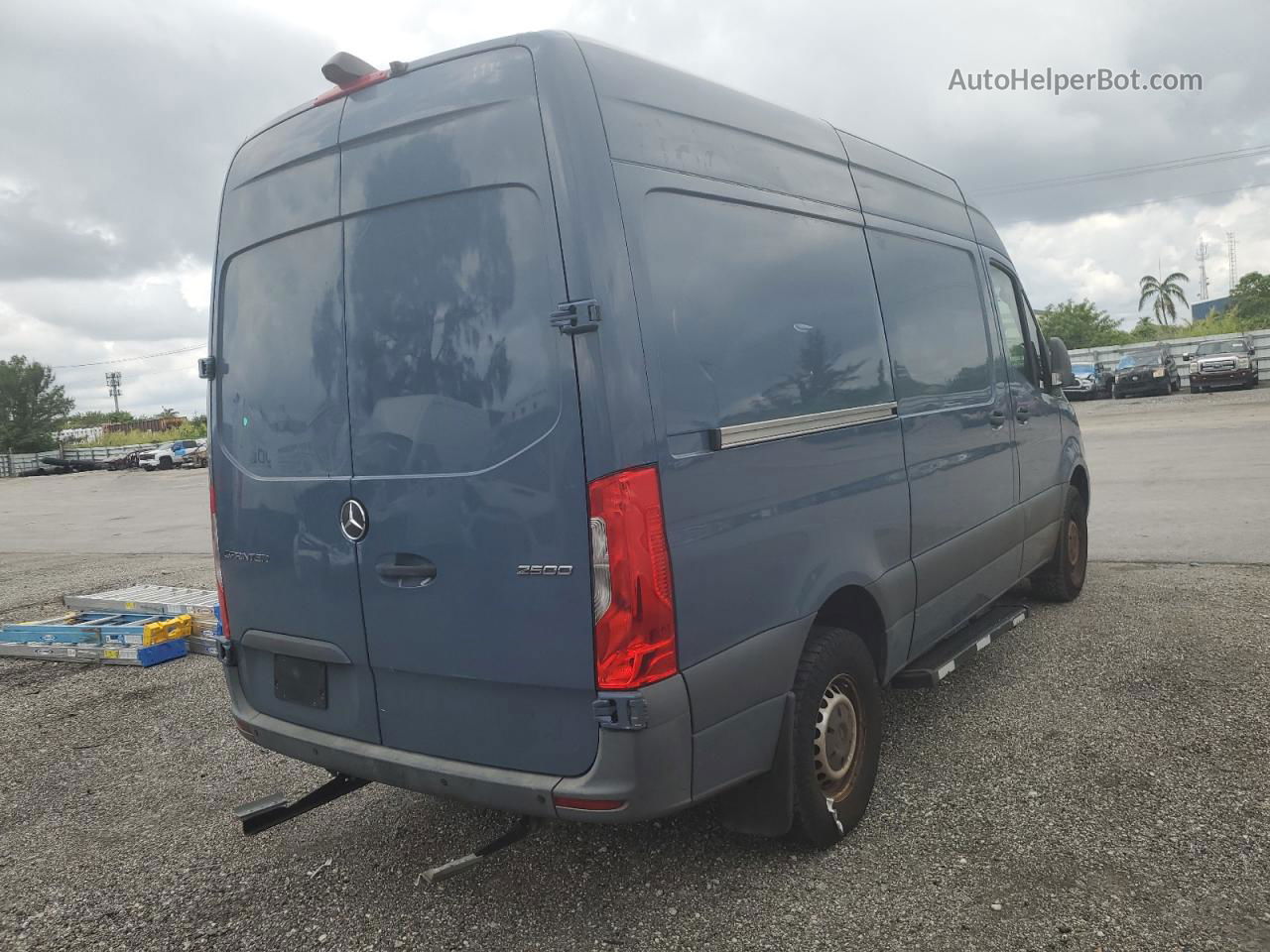 2019 Mercedes-benz Sprinter 2500/3500 Gray vin: WD4PF0CD3KT004644