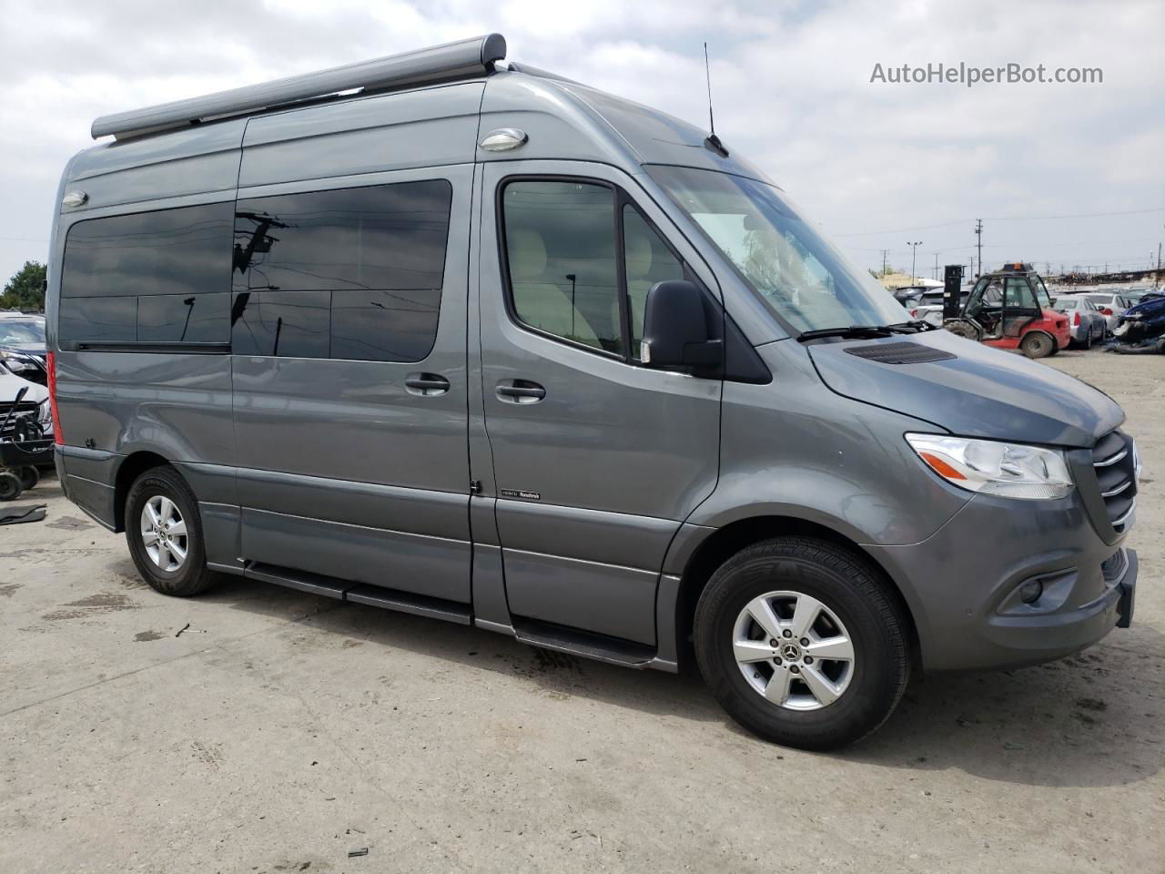 2019 Mercedes-benz Sprinter 2500/3500 Blue vin: WDAPF0CD1KP168139