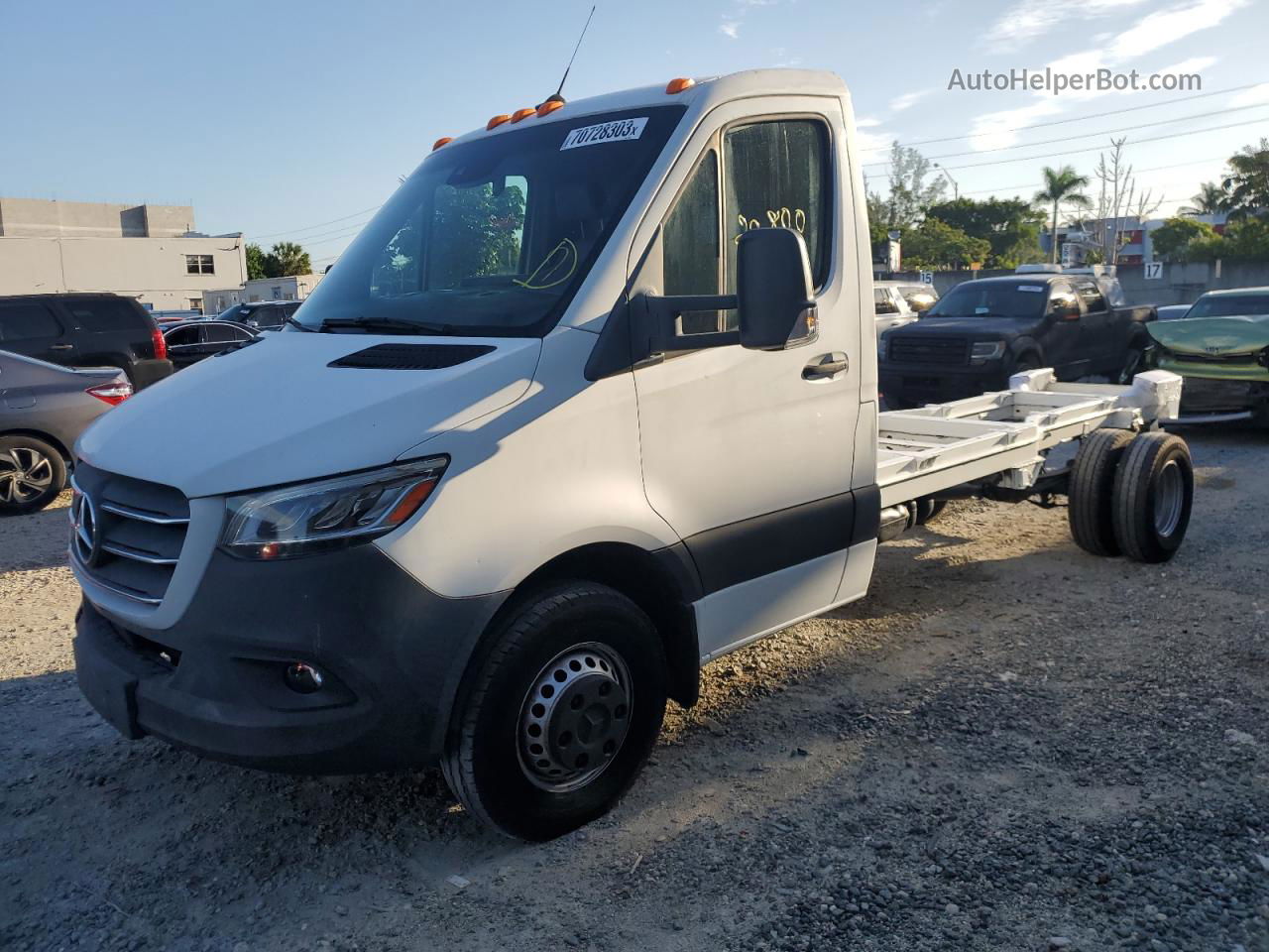 2019 Mercedes-benz Sprinter 3500/4500 White vin: WDAPF4CD7KN015087