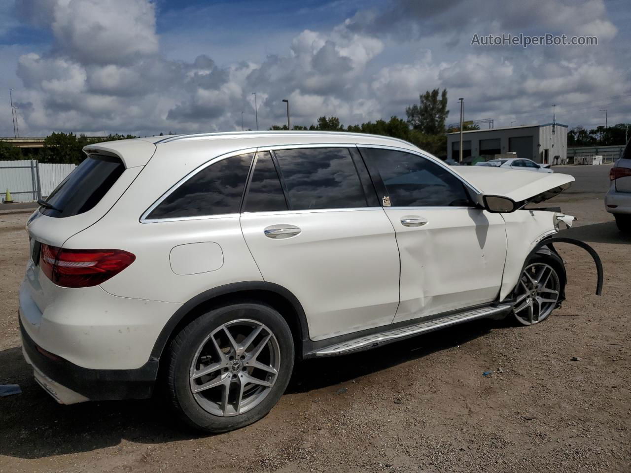 2019 Mercedes-benz Glc 300 Белый vin: WDC0G4JB0KF498990