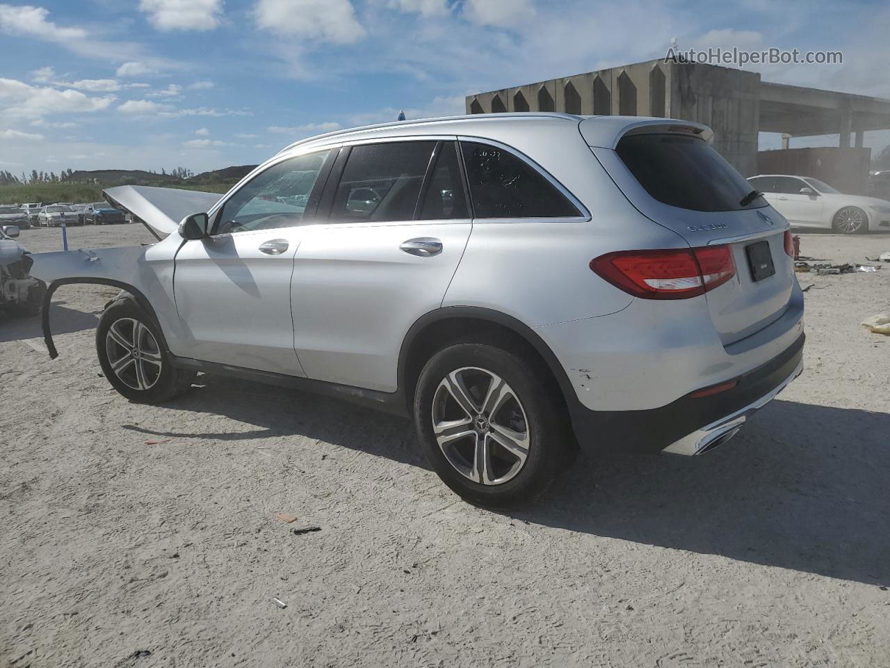 2019 Mercedes-benz Glc 300 Silver vin: WDC0G4JB0KV136955