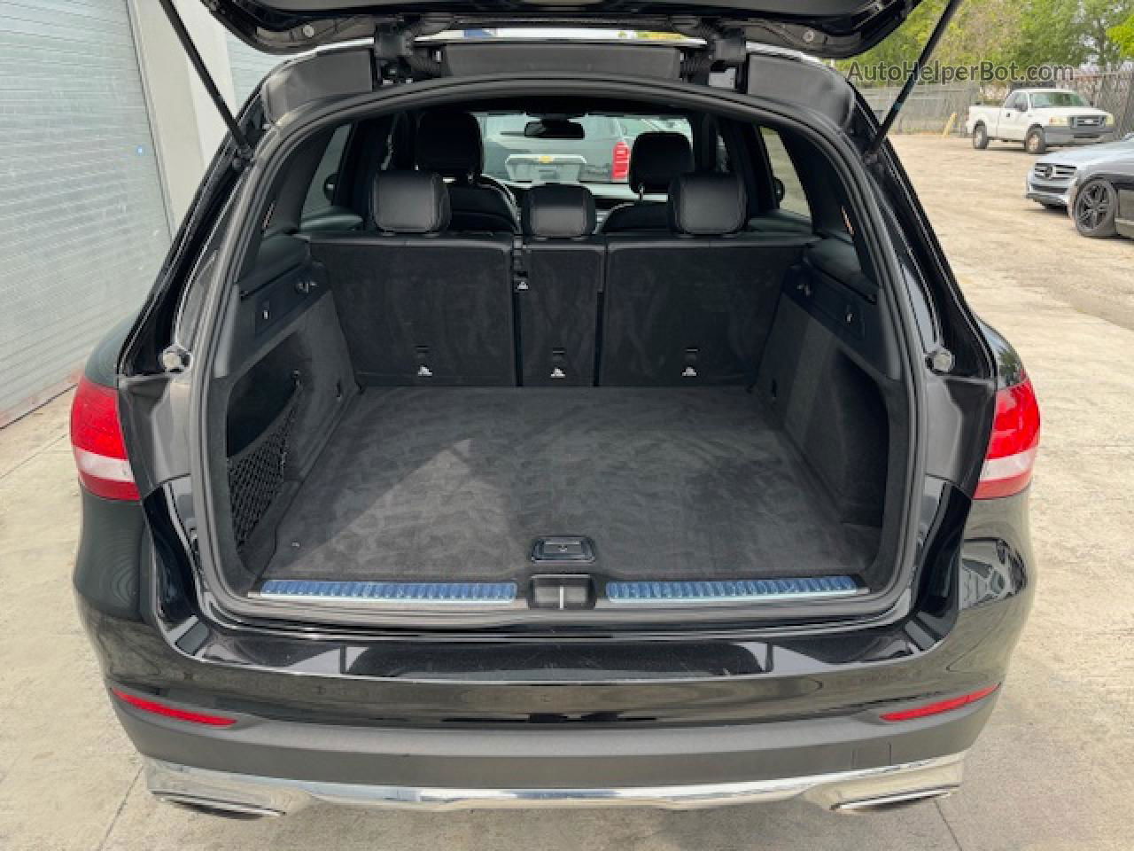 2019 Mercedes-benz Glc 300 Black vin: WDC0G4JB0KV167851